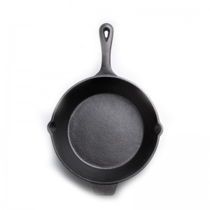 10.23” cast iron pre-seasoned skillets