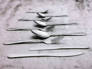 Stainless steel tableware