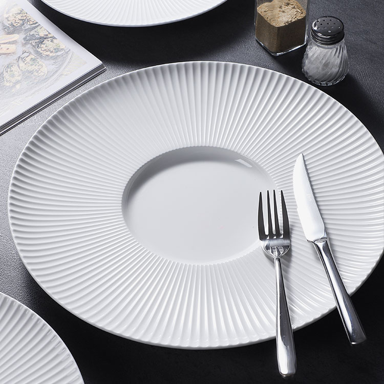 Factory Customized Ceramic Tableware - Unrestrained