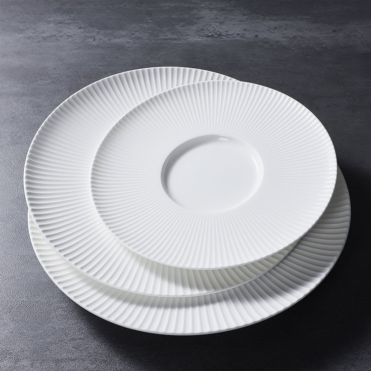 Factory Customized Ceramic Tableware - Unrestrained