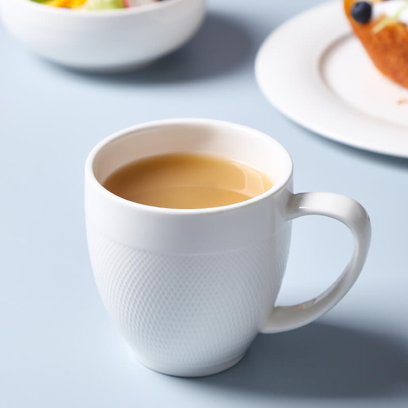 White Ceramic Dinner Sets - Mesh