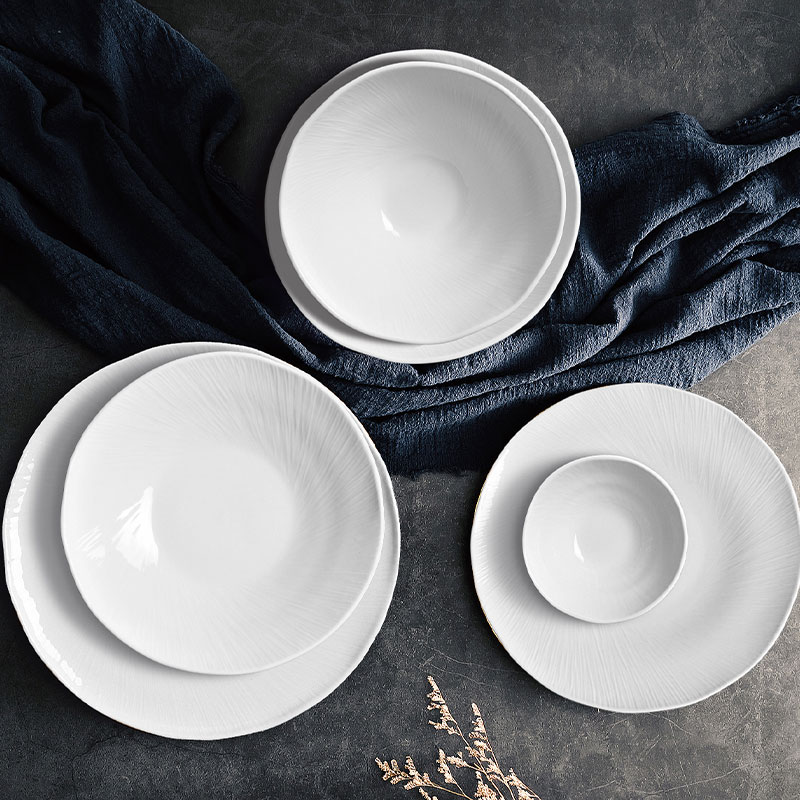 White Porcelain Plate - Yonghe